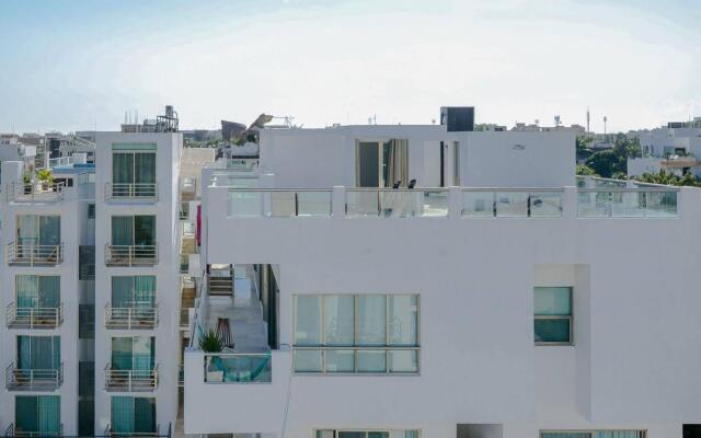 Coral Blue Beach Condo