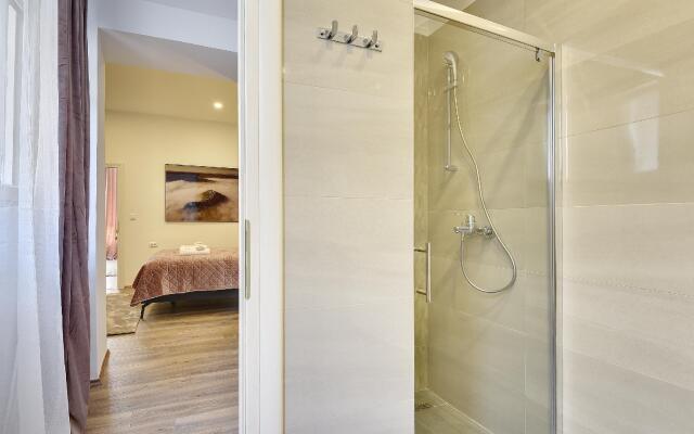 D&A Central Luxury Apartments