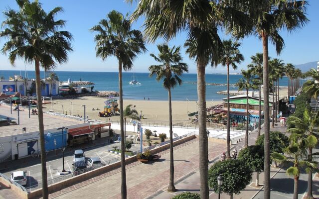 Rentcostadelsol Marbella-El Faro