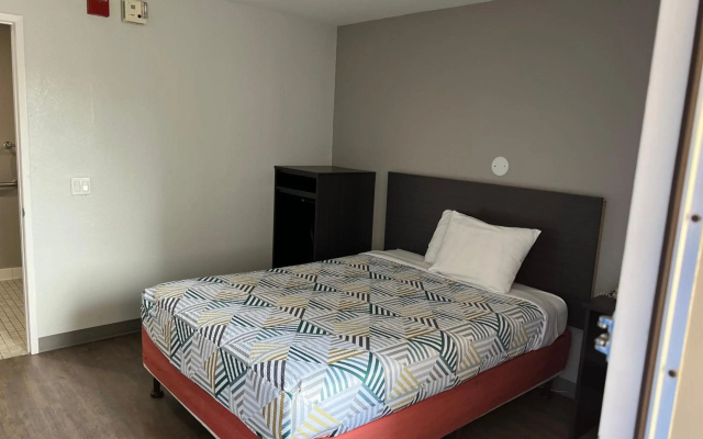 Motel 6 Arcata, CA - Cal Poly Humboldt