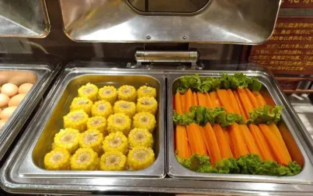 Homeinn Plus Hotel (Beijing Guangqumennei Subway Station Hongrun)