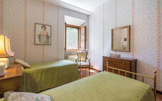 Casa Martina, Piazza Delle Erbe, San Gimignano
