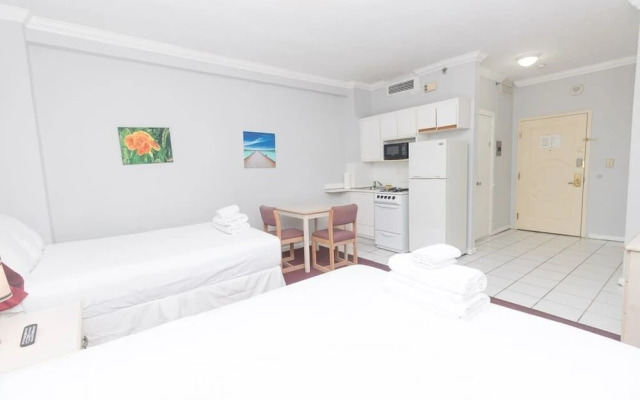 474 Partial Ocean View Studio Hollywood