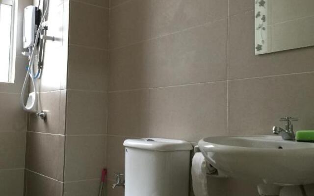 Cameron New Apartment @ Golden Hill