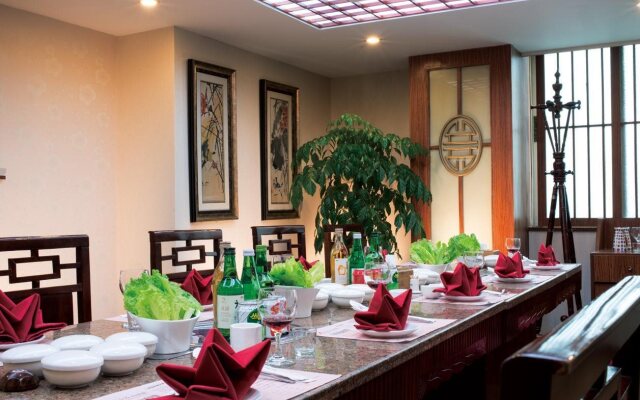 Chengdu Tianfu Sunshine Hotel