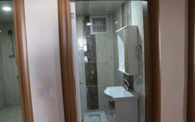 Lacin Apart Hotel
