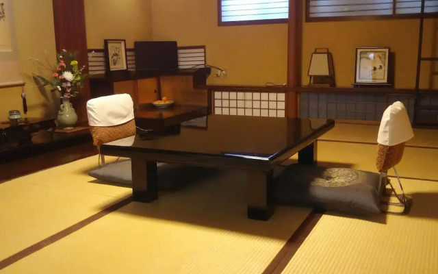 Yadoya Kikokuso