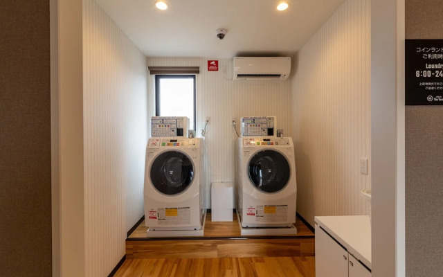 HOTEL R9 The Yard Uki