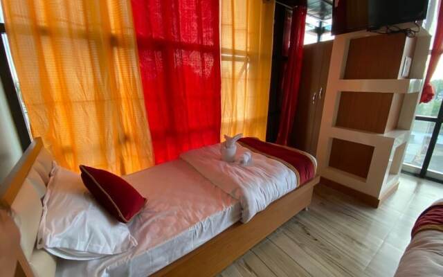 Hotel KJS Inn