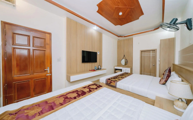 My Ngoc Hotel Catba