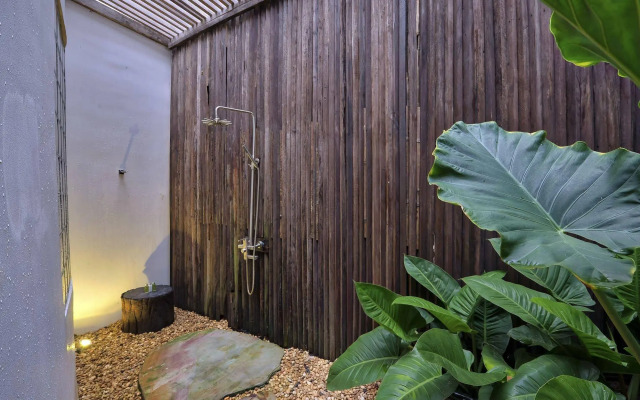 Ren Resort