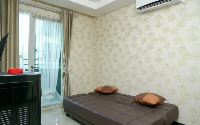 Comfortable 1BR @ Sky Terrace Apartment in Strategic Area