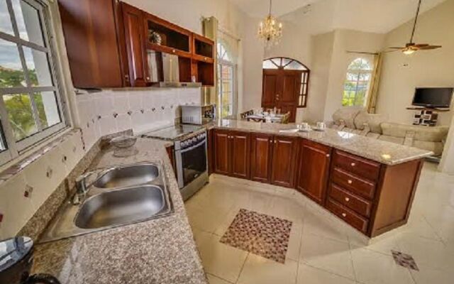 Beautiful Villa in Residential Community