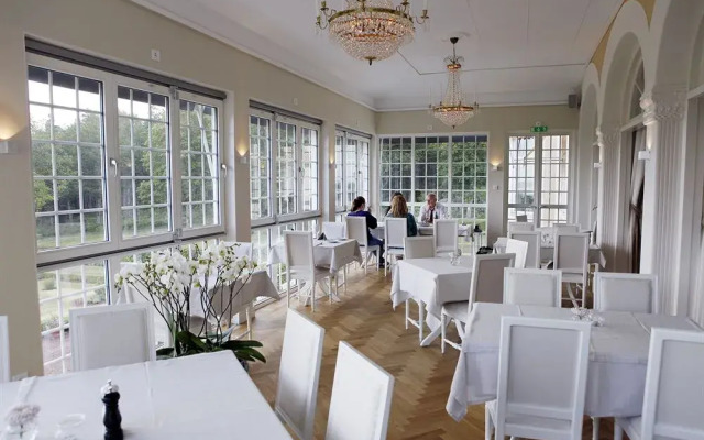 Villa Fridhem Hotell - Mat - Möten