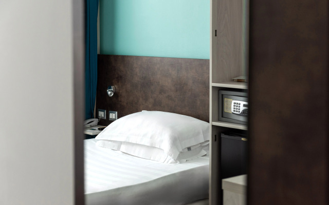 Отель Phi Hotel Milano