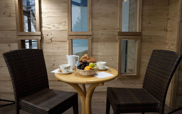 SOWELL Family Les Bergers