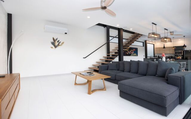 Trendy LoftStyle Eco Pool Villa Sunset 7