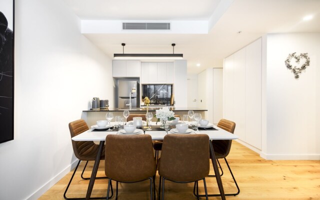 Brisbane One Apartments by CLLIX