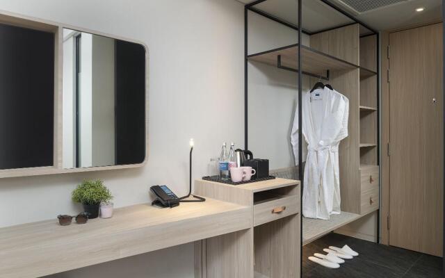 JonoX Phuket Karon Hotel