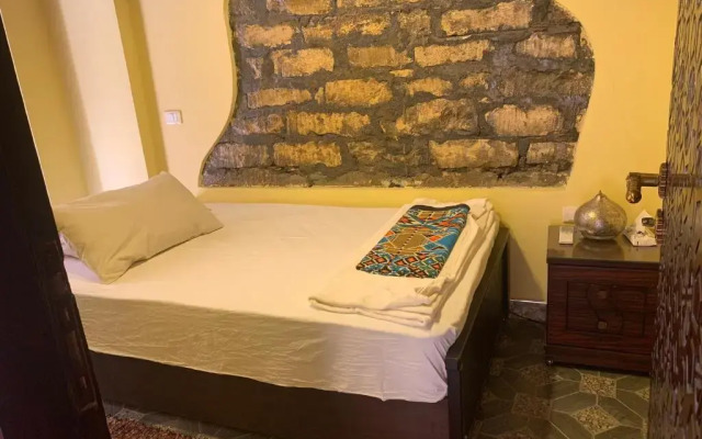 Gamaleya Boutique Hotel