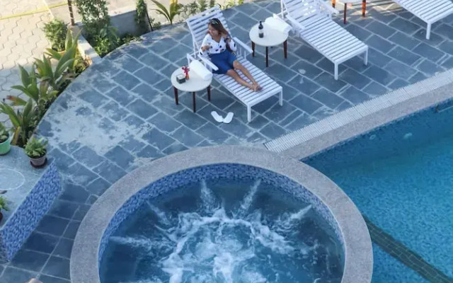 Hotel Yatra Sauraha