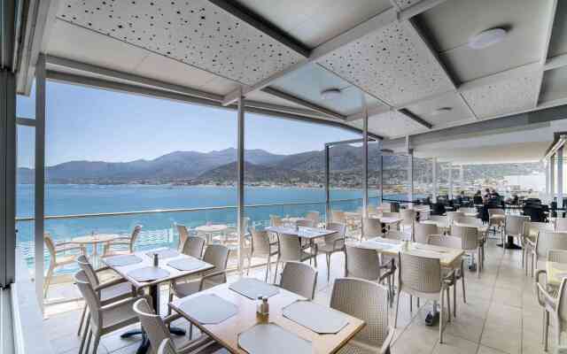 Horizon Beach Hotel