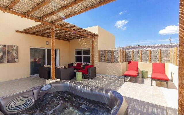 Puerta Cortes Residences: Las Colinas
