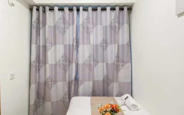 Homey And Good 2Br At Meikarta Apartment