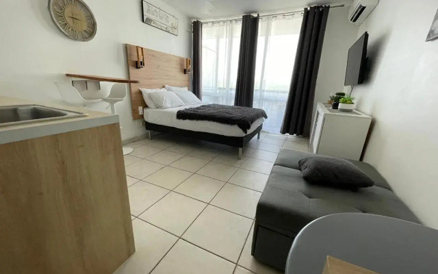 Charmant Studio De Standing Gosier