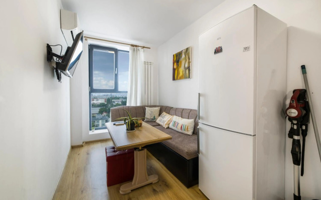 City View Apartment + Parking