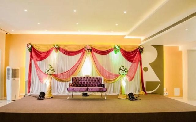 Hotel Ambience Executive