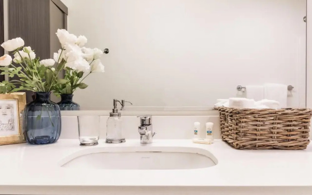 Pelicanstay in Pioneer Square