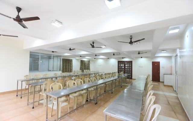 Oyo 13424 Hotel Anushka