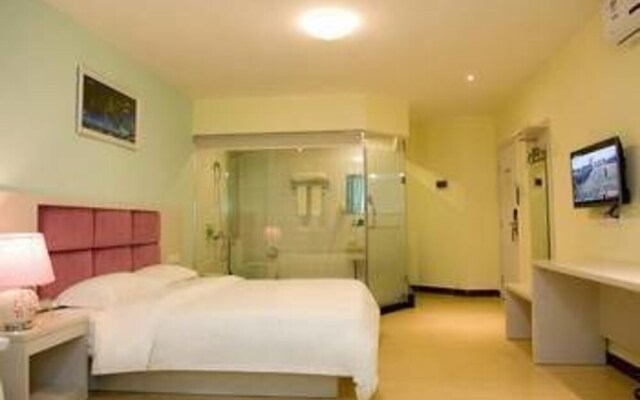 Huirong International Hotel