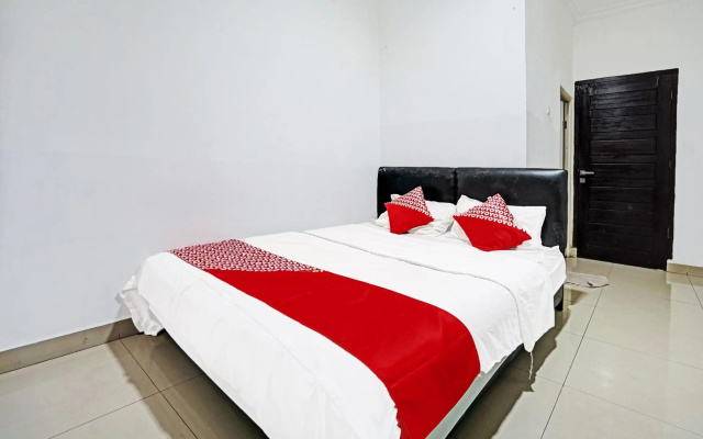 OYO 1586 Kerangga Homestay Syariah – Guest Rooms – Palembang
