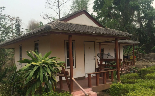Poon Resort