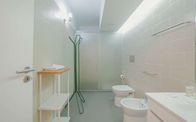 Porto Modern Downtown Apartment C