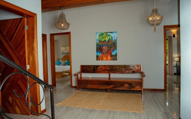 Villa Island Time Gecko