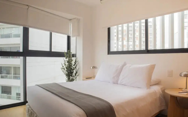 w Chic Luminous 1BR in San Isidro