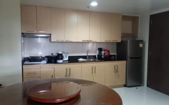 OYO 1027 Camille Suites Baguio