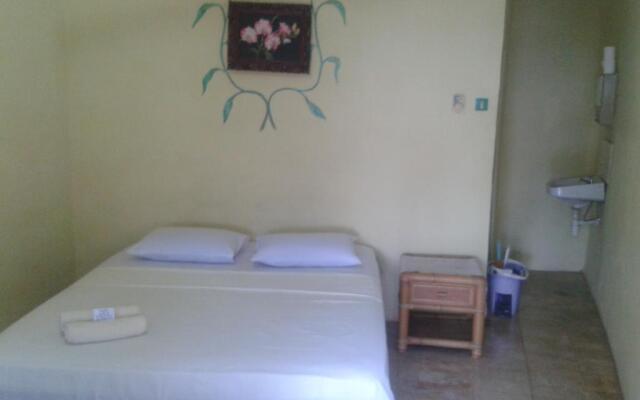 Ari Home Stay