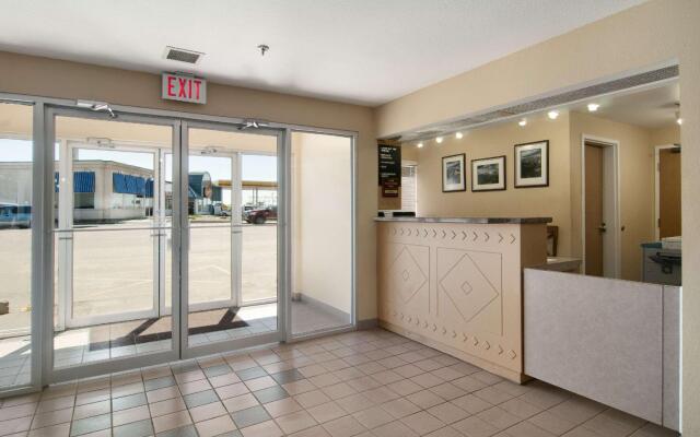 SureStay Plus by Best Western Brooks