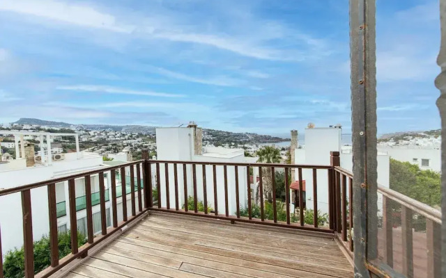 Sea View Huge Private Villa With Terrace in Bodrum