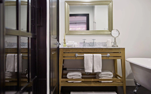 Bespoke Inn Scottsdale