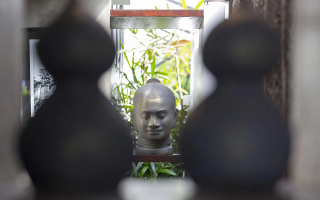 Solitaire Damnak Villa Hotel