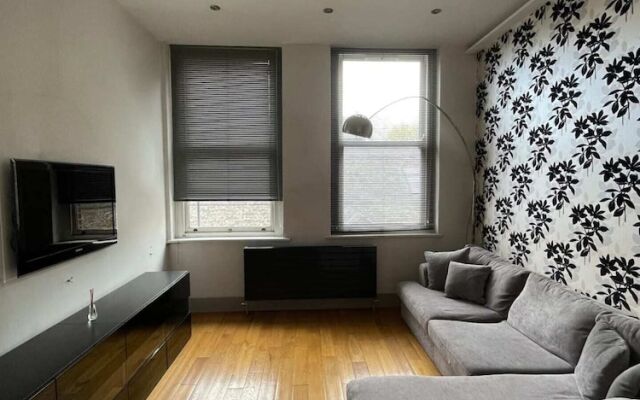 Stylish 1BD Flat - 1 Min From Bethnal Green