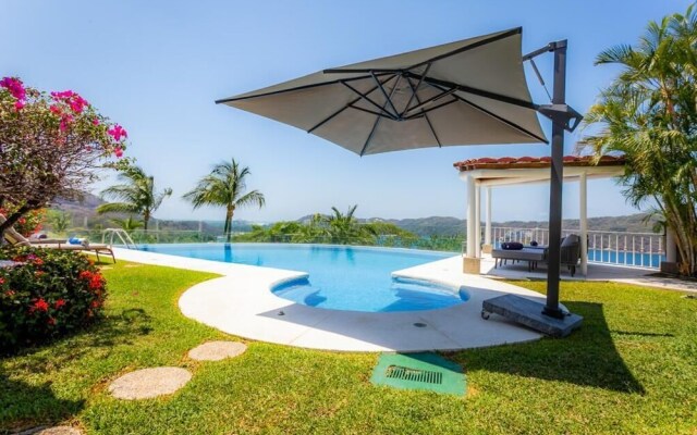 Joya de Pichilingue - Villa con piscina