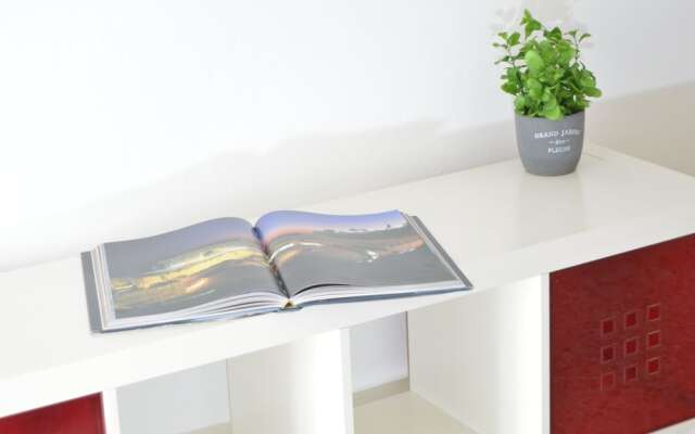 catalogImage