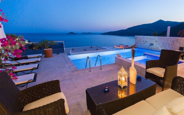 Villa Coast 1