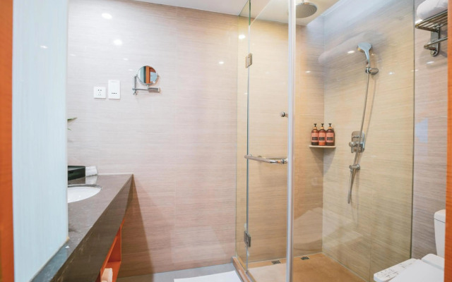 Ramada Plaza by Wyndham Shanghai Pudong Airport